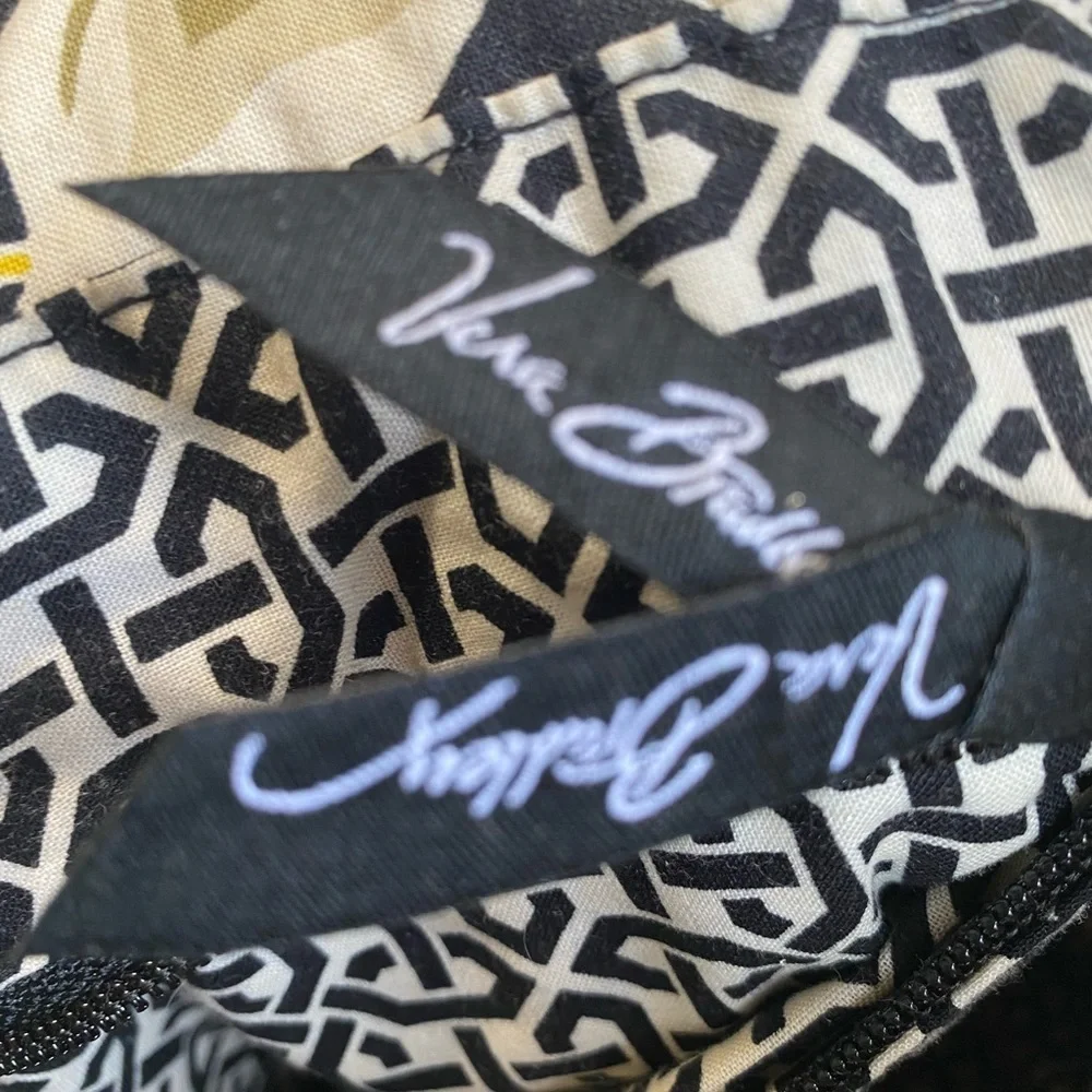 Vera Bradley large quilted tote.back to school. Quilted book bag.